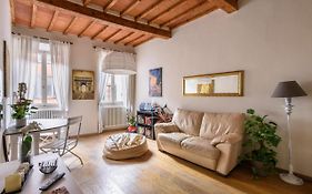 In Arezzo Apartment